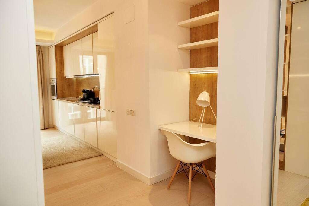 Vernescu Luxury Residence 2 Bukarest Eksteriør billede